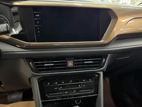 2021 Volkswagen Tharu 1.4T 150HP L4 7DCT