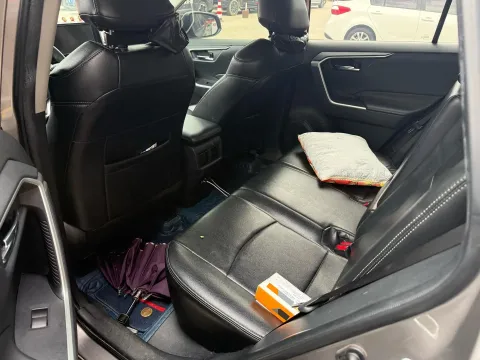 2020 Toyota RAV4 2.0L 171HP L4 CVT,autocango,china used car exporter,china ev exporter,chinese used car exporter,chinese used ev exporter