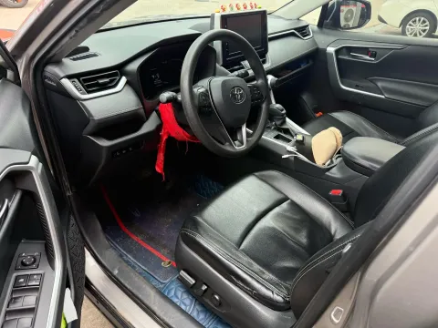 2020 Toyota RAV4 2.0L 171HP L4 CVT,autocango,china used car exporter,china ev exporter,chinese used car exporter,chinese used ev exporter