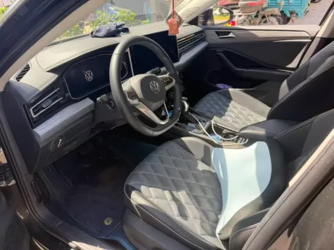 2023 Volkswagen Sagitar 1.5T 160HP L4 7DCT,autocango,china used car exporter,china ev exporter,chinese used car exporter,chinese used ev exporter