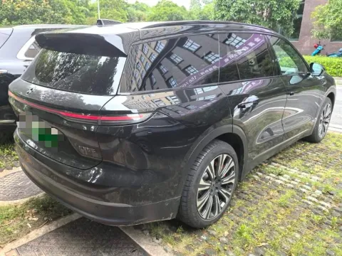 2023 NIO ES8 BEV 75KWH