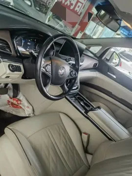 2022 Buick GL8 2.0T 237HP L4 9AT