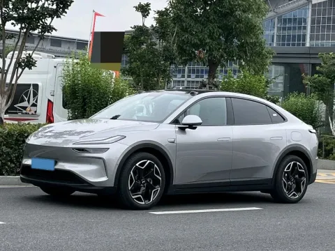 2025 ONVO L60,autocango,china used car exporter,china ev exporter,chinese used car exporter,chinese used ev exporter