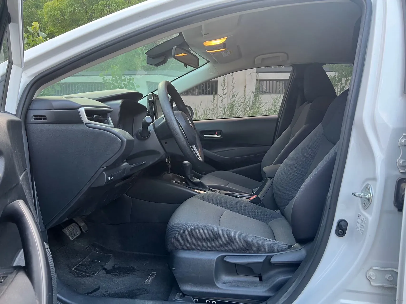 2022 Toyota Corolla 1.5L 121HP L3 CVT,autocango,china used car exporter,china ev exporter,chinese used car exporter,chinese used ev exporter