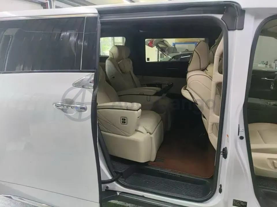 2024 Toyota Vellfire 2.5L 190HP L4 E-CVT Hybrid,autocango,china used car exporter,china ev exporter,chinese used car exporter,chinese used ev exporter