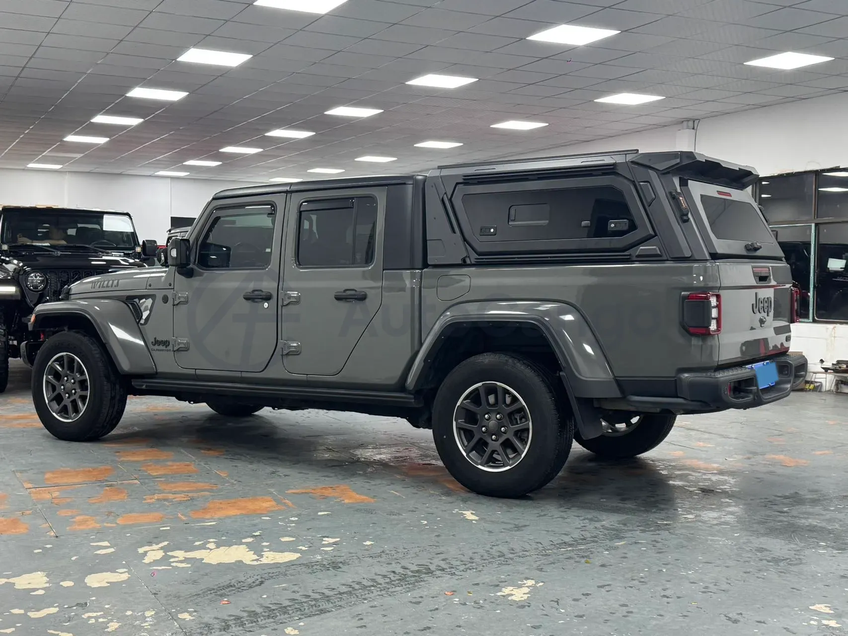2022 Jeep Gladiator 3.6L 284HP V6 8AT,autocango,china used car exporter,china ev exporter,chinese used car exporter,chinese used ev exporter