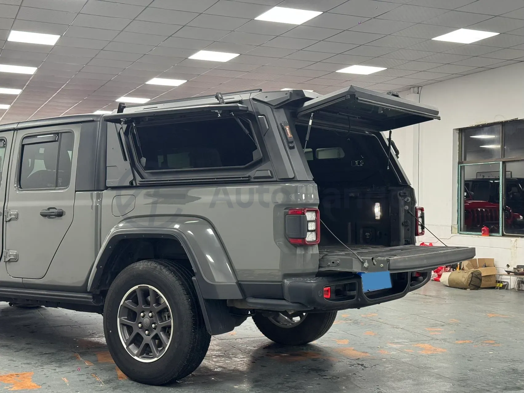 2022 Jeep Gladiator 3.6L 284HP V6 8AT,autocango,china used car exporter,china ev exporter,chinese used car exporter,chinese used ev exporter