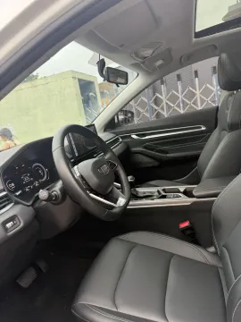 2025 Geely Emgrand 1.5L 127HP L4 CVT