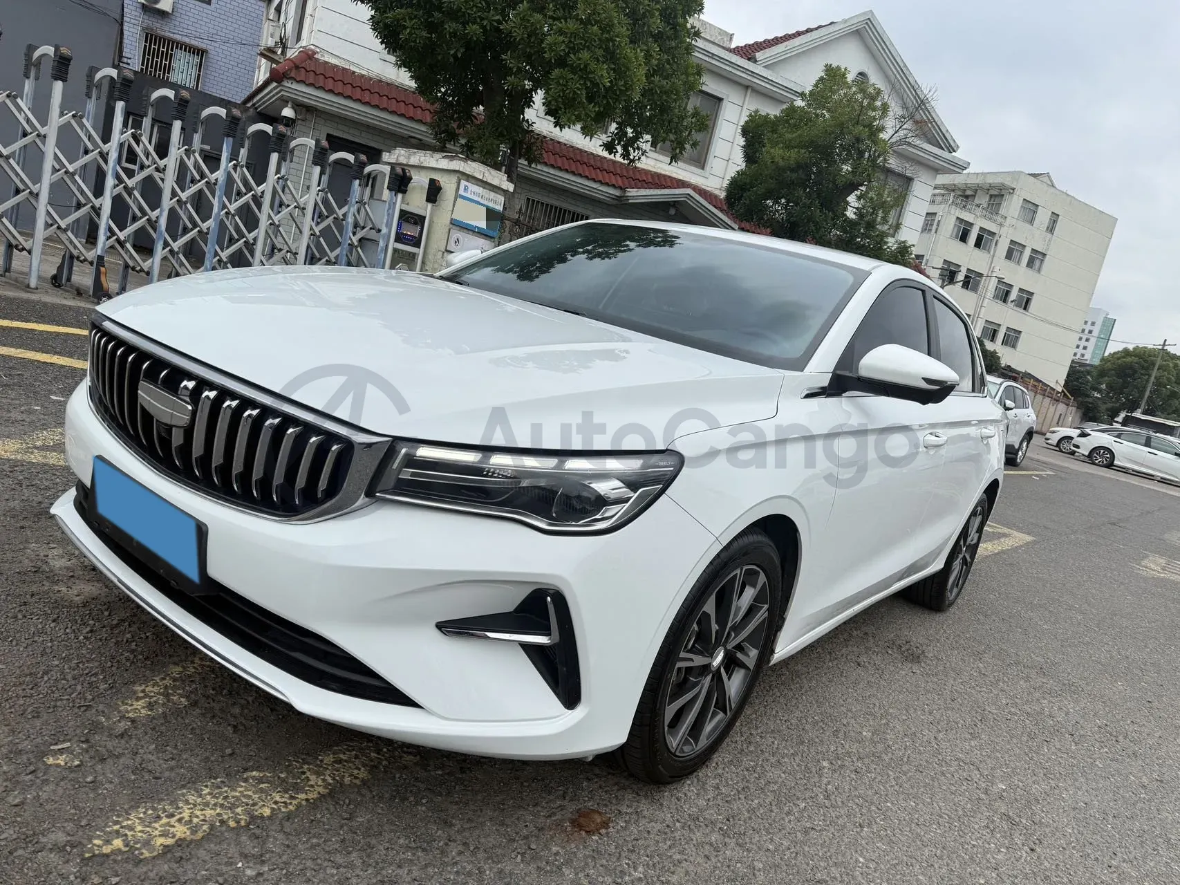 2025 Geely Emgrand 1.5L 127HP L4 CVT,autocango,china used car exporter,china ev exporter,chinese used car exporter,chinese used ev exporter