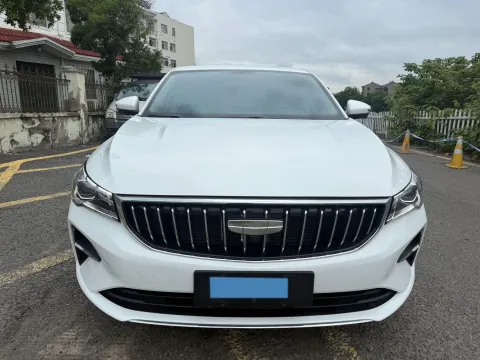 2025 Geely Emgrand 1.5L 127HP L4 CVT