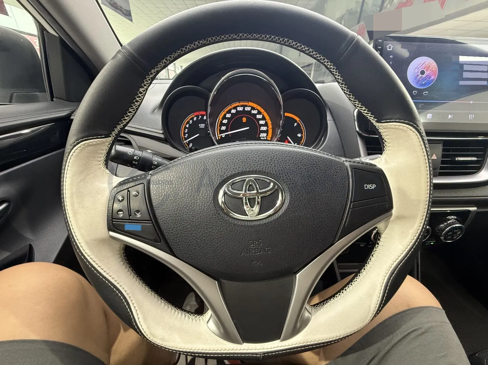 2022 Toyota Yaris L 1.5L 112HP L4 CVT,autocango,china used car exporter,china ev exporter,chinese used car exporter,chinese used ev exporter