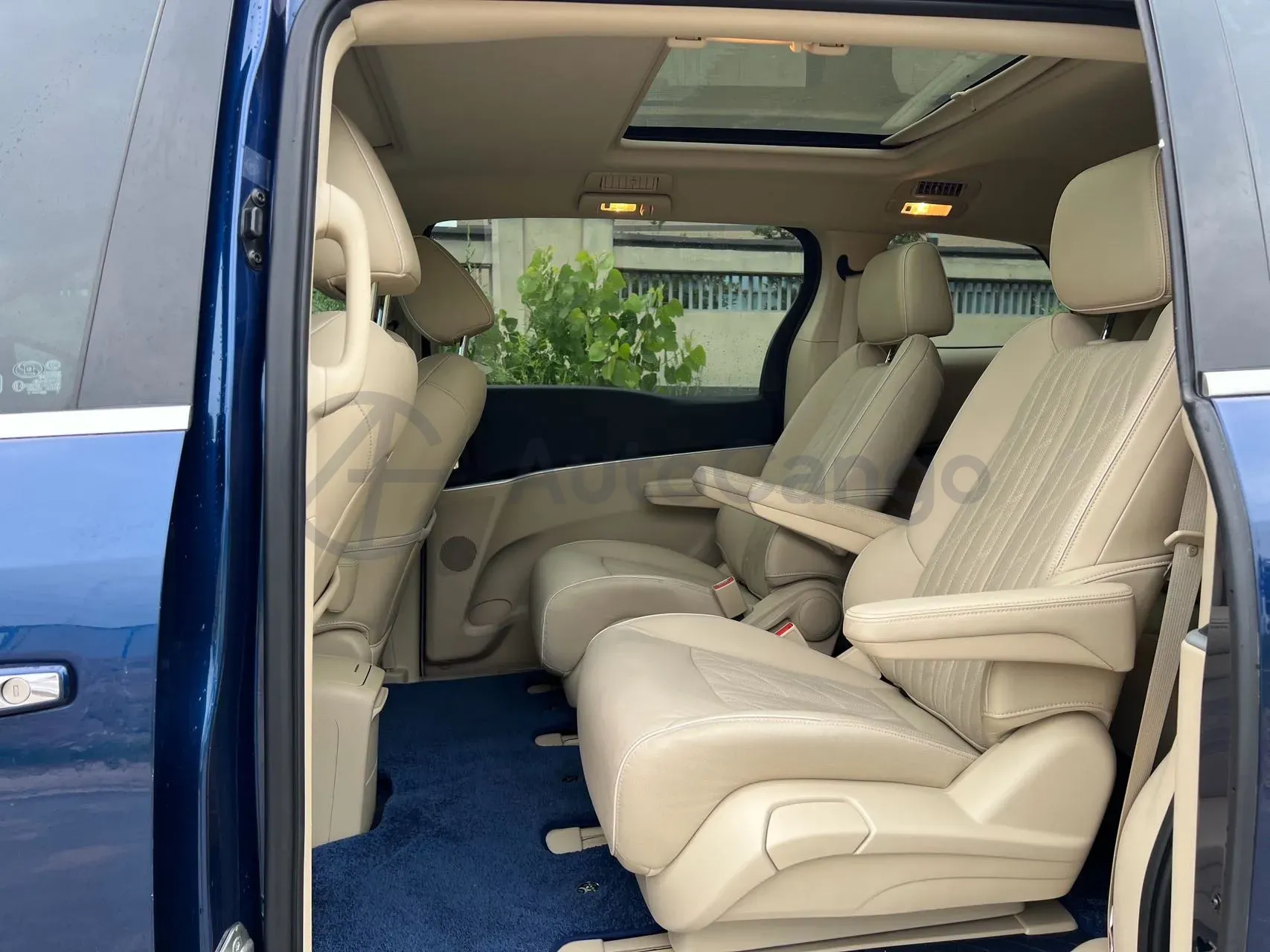 2023 Buick GL8 2.0T 237HP L4 9AT,autocango,china used car exporter,china ev exporter,chinese used car exporter,chinese used ev exporter