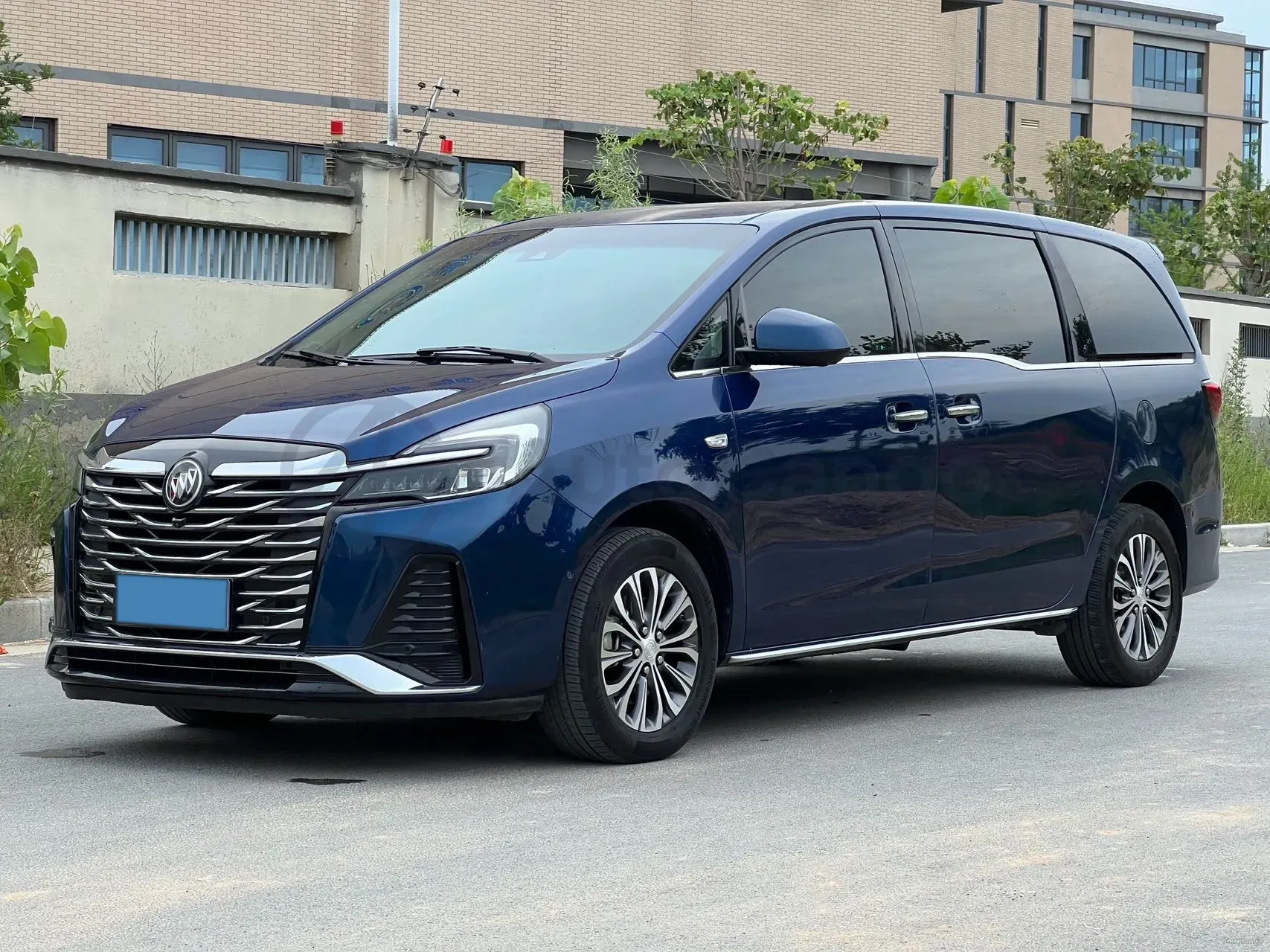 2023 Buick GL8 2.0T 237HP L4 9AT,autocango,china used car exporter,china ev exporter,chinese used car exporter,chinese used ev exporter