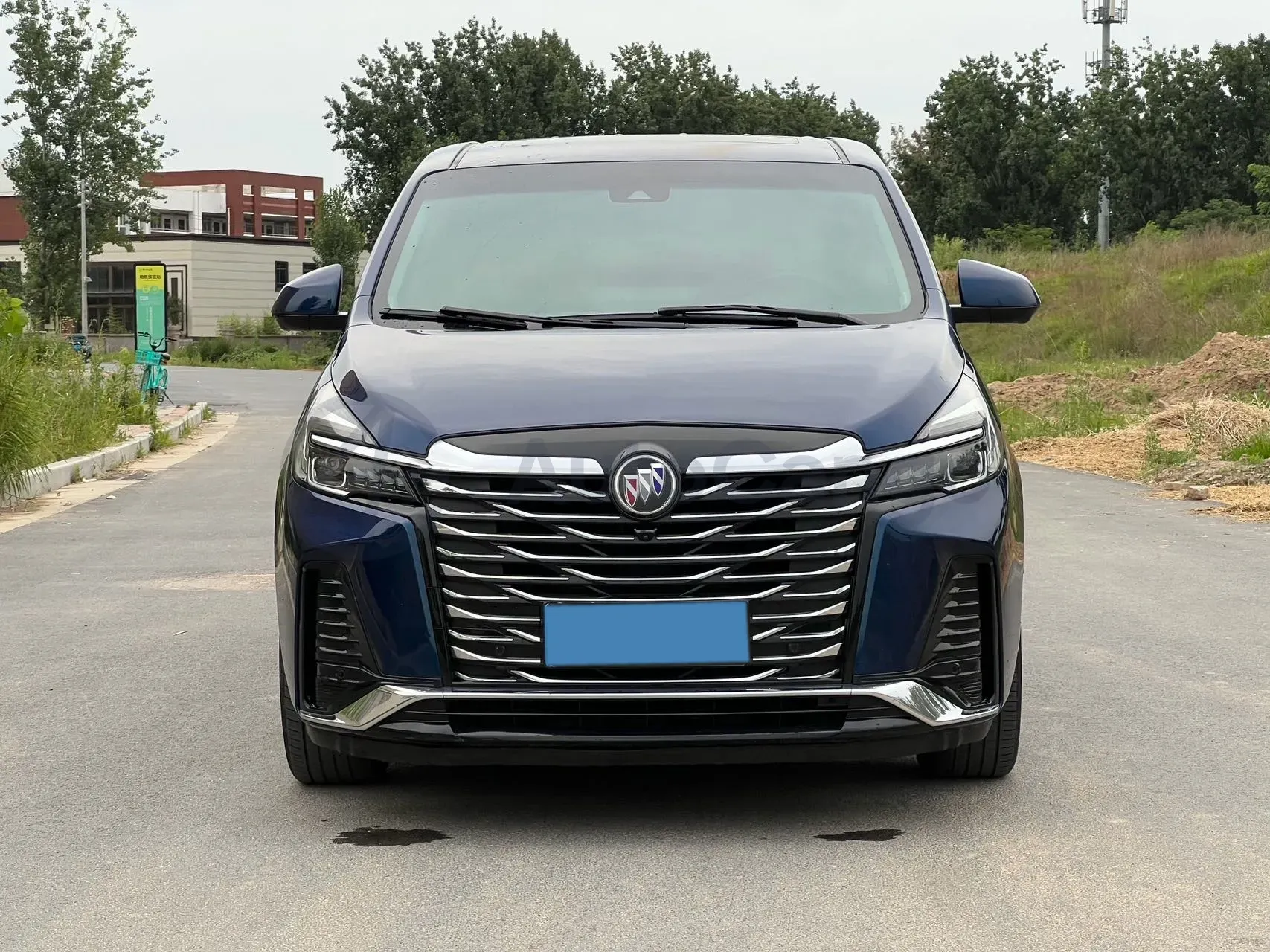 2023 Buick GL8 2.0T 237HP L4 9AT,autocango,china used car exporter,china ev exporter,chinese used car exporter,chinese used ev exporter