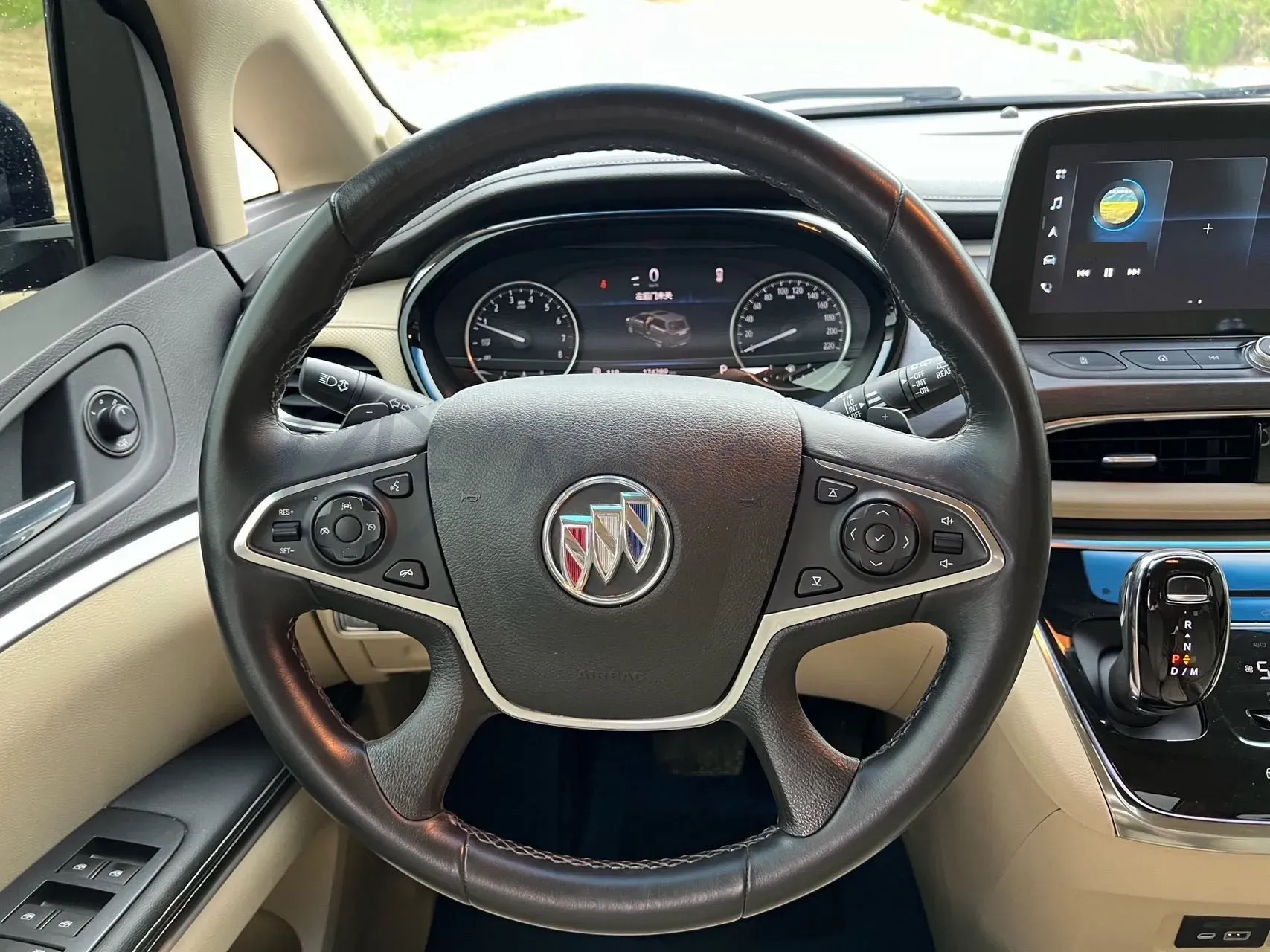 2023 Buick GL8 2.0T 237HP L4 9AT,autocango,china used car exporter,china ev exporter,chinese used car exporter,chinese used ev exporter