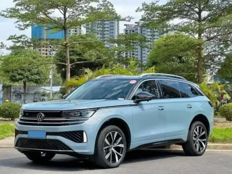 2023 VOLKSWAGEN TAVENDOR,autocango,china used car exporter,china ev exporter,chinese used car exporter,chinese used ev exporter