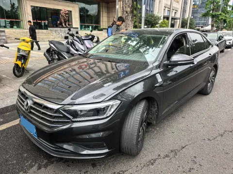2021 VOLKSWAGEN SAGITAR,autocango,china used car exporter,china ev exporter,chinese used car exporter,chinese used ev exporter