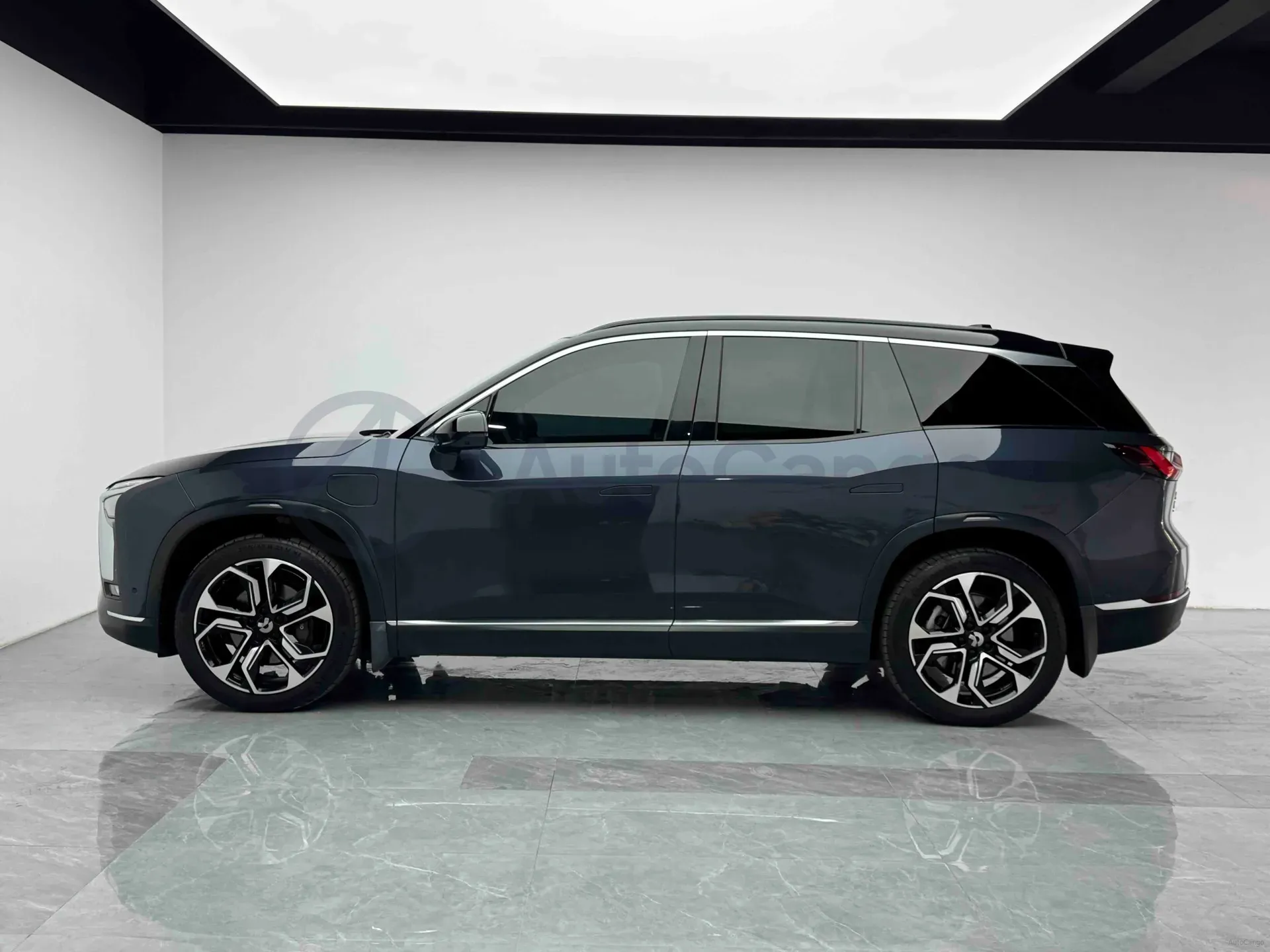 2020 NIO ES8 BEV 100KWH,autocango,china used car exporter,china ev exporter,chinese used car exporter,chinese used ev exporter
