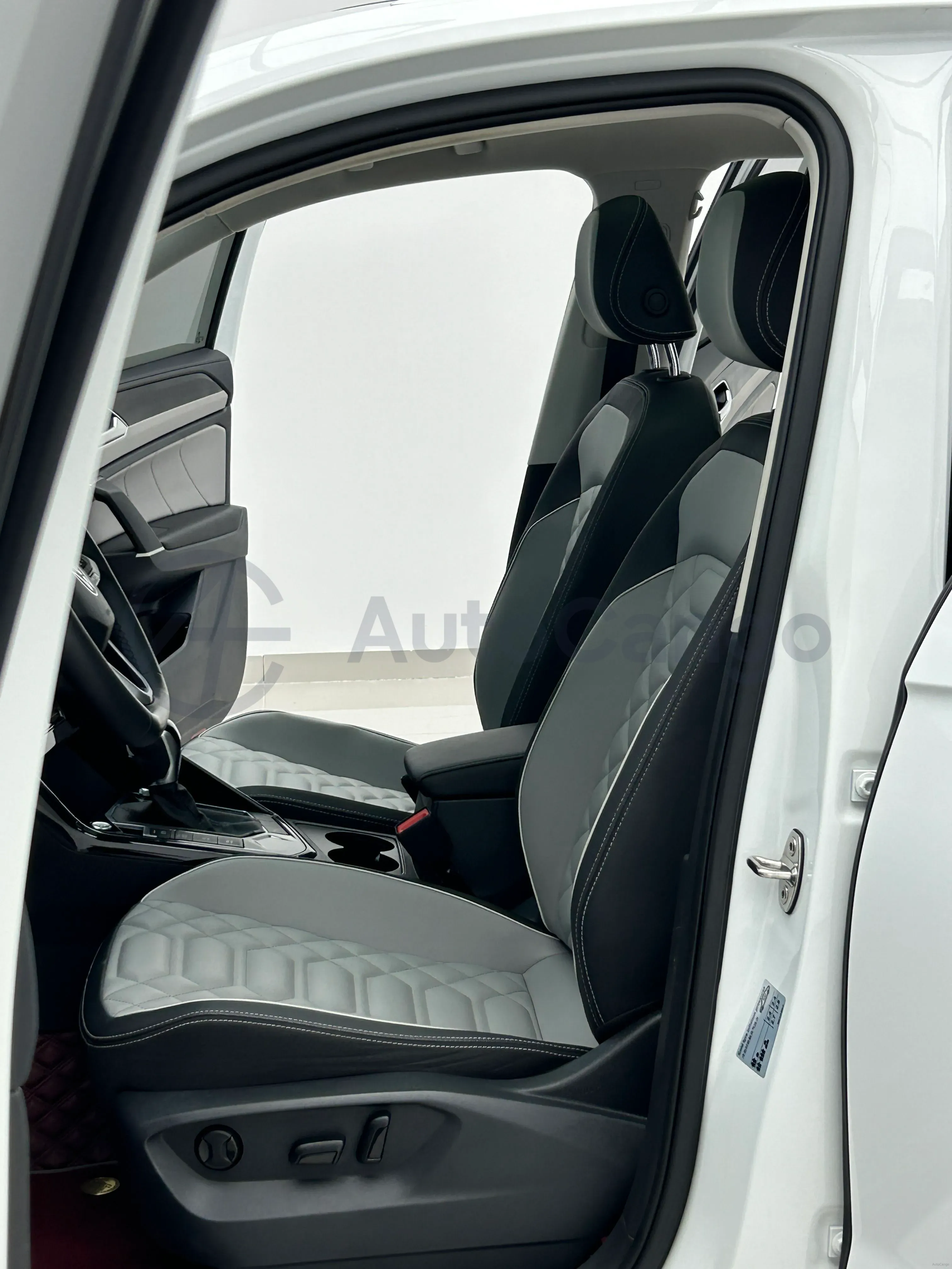 2023 Volkswagen Tayron 1.4T 150HP L4 7DCT,autocango,china used car exporter,china ev exporter,chinese used car exporter,chinese used ev exporter