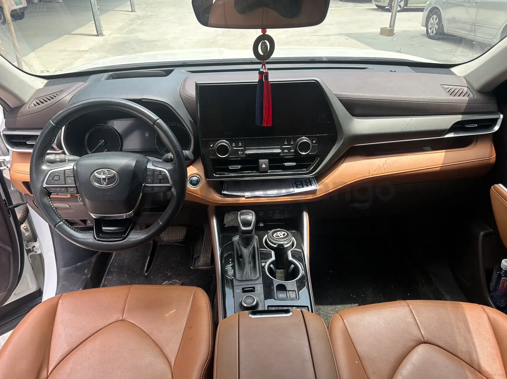 2024 Toyota Highlander 2.0T 248HP L4 8AT,autocango,china used car exporter,china ev exporter,chinese used car exporter,chinese used ev exporter