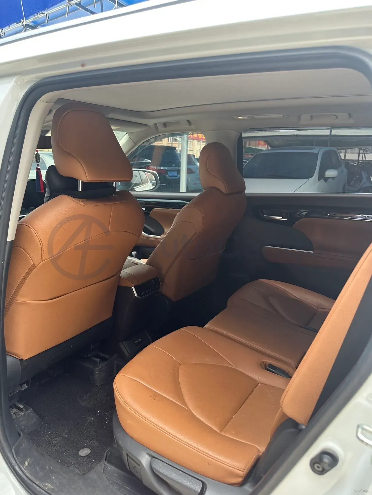 2024 Toyota Highlander 2.0T 248HP L4 8AT,autocango,china used car exporter,china ev exporter,chinese used car exporter,chinese used ev exporter