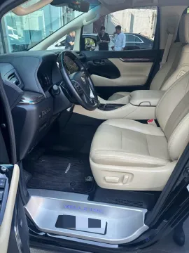 2021 Toyota Vellfire 2.5L 117HP L4 E-CVT Hybrid