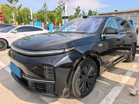 2025 LI L7,autocango,china used car exporter,china ev exporter,chinese used car exporter,chinese used ev exporter