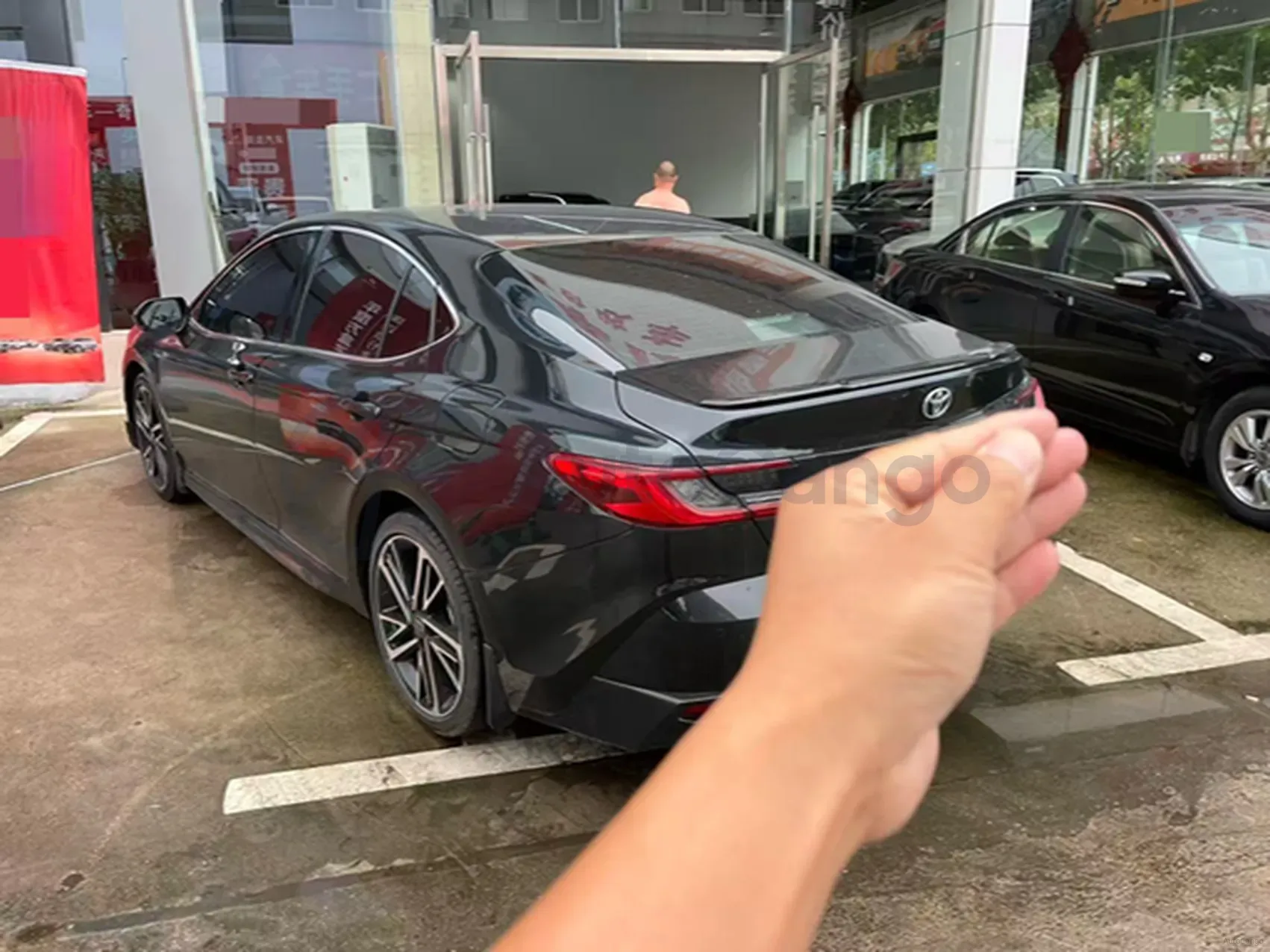 2024 Toyota Camry 2.0L 173HP L4 CVT,autocango,china used car exporter,china ev exporter,chinese used car exporter,chinese used ev exporter