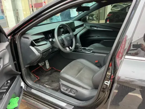 2024 Toyota Camry 2.0L 173HP L4 CVT