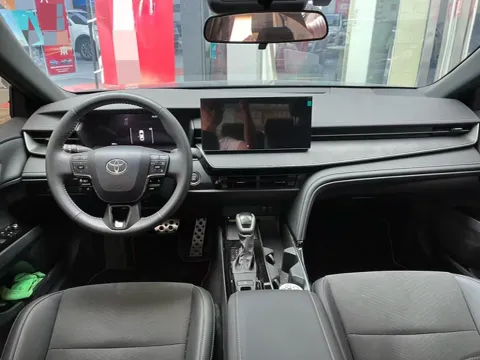 2024 Toyota Camry 2.0L 173HP L4 CVT