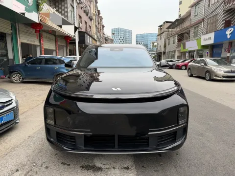 2023 Li L8 Range Extended 154HP REEV 40.9KWH