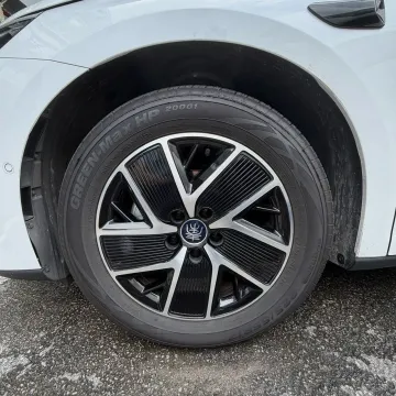 2025 BYD QinL 1.5L 101HP L4 E-CVT PHEV 15.87KWH