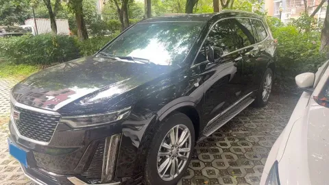 2022 CADILLAC XT6,autocango,china used car exporter,china ev exporter,chinese used car exporter,chinese used ev exporter