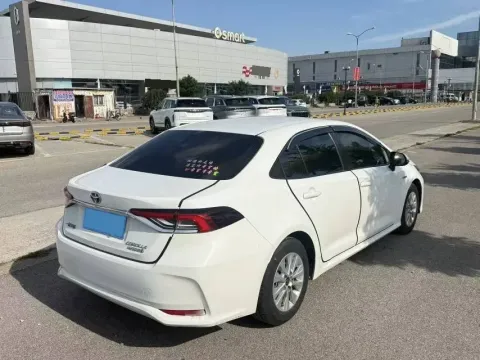 2023 Toyota Corolla 1.8L 98HP L4 E-CVT Hybrid