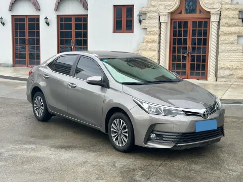 2018 Toyota Corolla 1.2T 116HP L4 CVT
