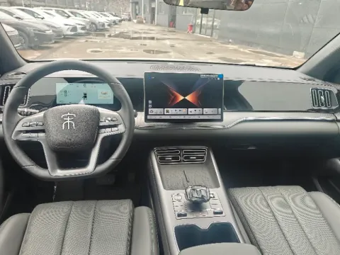 2025 BYD Song Pro 1.5L 101HP L4 E-CVT PHEV 18.3KWH