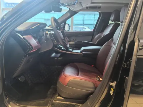 2023 Land Rover Range Rover Sport 3.0T 400HP L6 8AT
