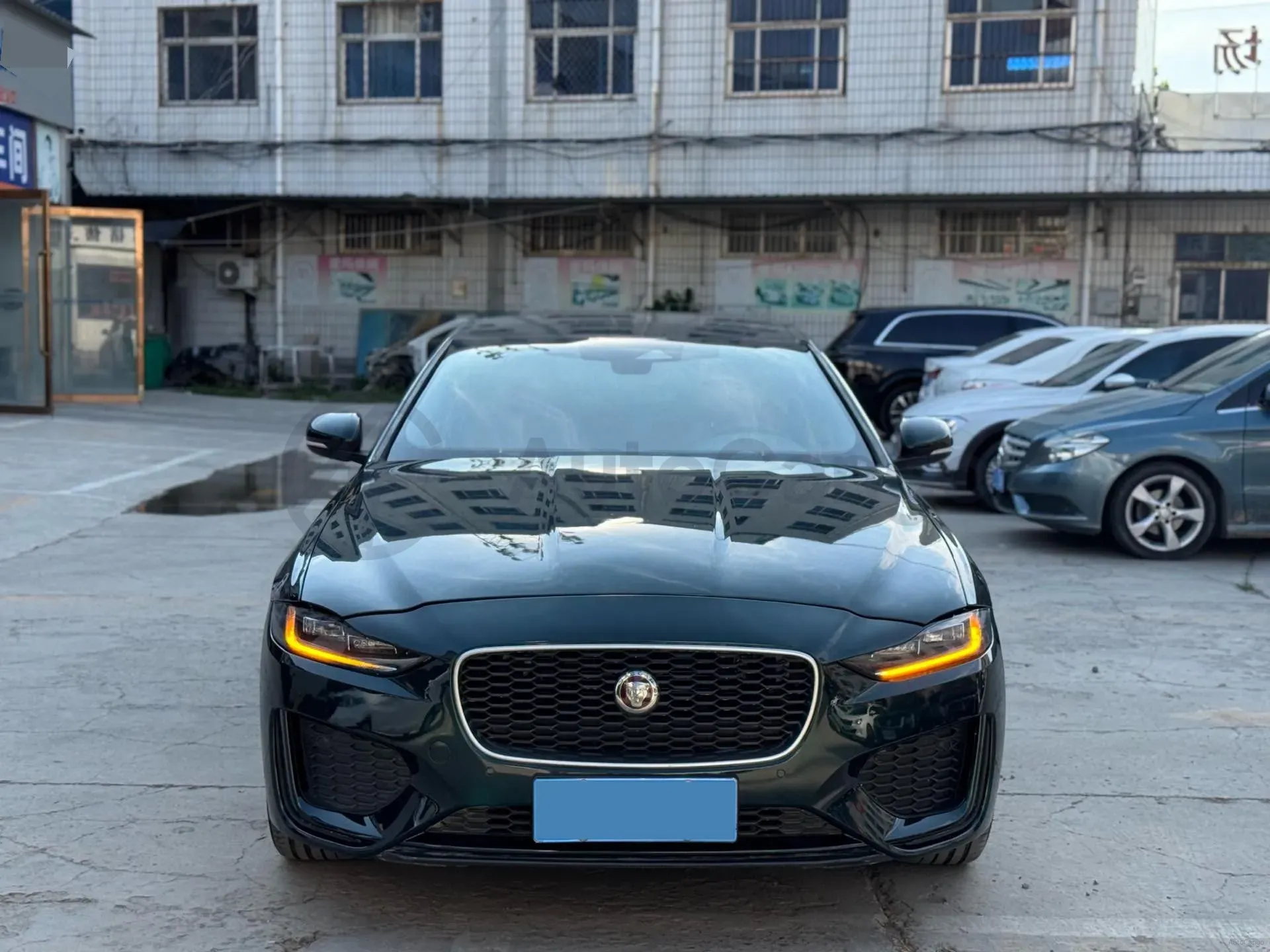 2023 Jaguar XEL 2.0T 250HP L4 8AT,autocango,china used car exporter,china ev exporter,chinese used car exporter,chinese used ev exporter