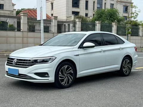 2022 VOLKSWAGEN SAGITAR,autocango,china used car exporter,china ev exporter,chinese used car exporter,chinese used ev exporter