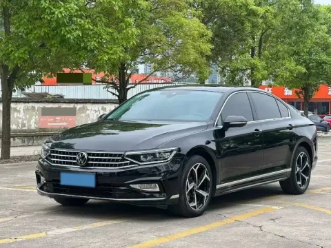 2025 VOLKSWAGEN MAGOTAN,autocango,china used car exporter,china ev exporter,chinese used car exporter,chinese used ev exporter