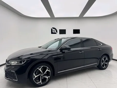 2024 VOLKSWAGEN PASSAT,autocango,china used car exporter,china ev exporter,chinese used car exporter,chinese used ev exporter