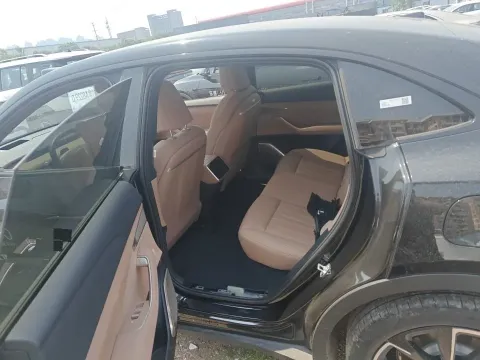 2025 ONVO L60 BEV