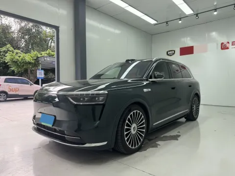 2025 AITO AITO M8,autocango,china used car exporter,china ev exporter,chinese used car exporter,chinese used ev exporter
