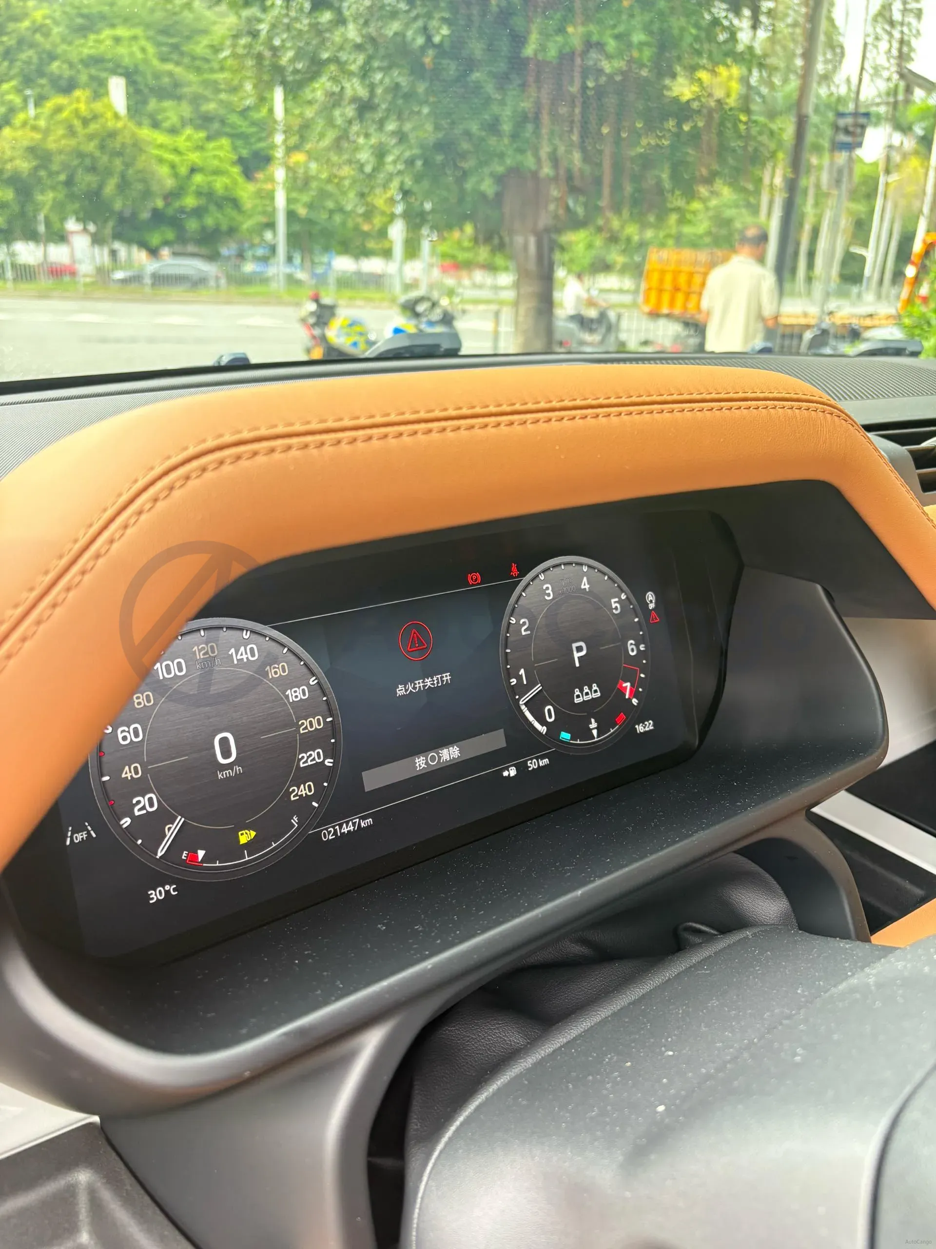 2024 Land Rover Defender 3.0T 400HP L6 8AT,autocango,china used car exporter,china ev exporter,chinese used car exporter,chinese used ev exporter