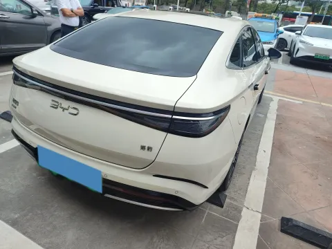 2023 BYD Seal 1.5T 139HP L4 E-CVT PHEV 30.7KWH