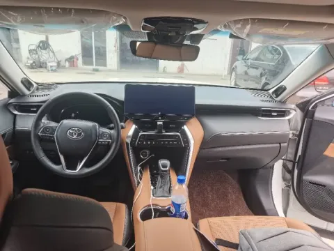 2023 Toyota Venza 2.5L 178HP L4 E-CVT Hybrid
