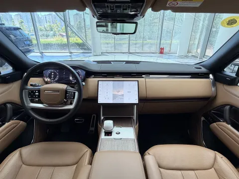 2024 Land Rover Range Rover 3.0T 400HP L6 8AT