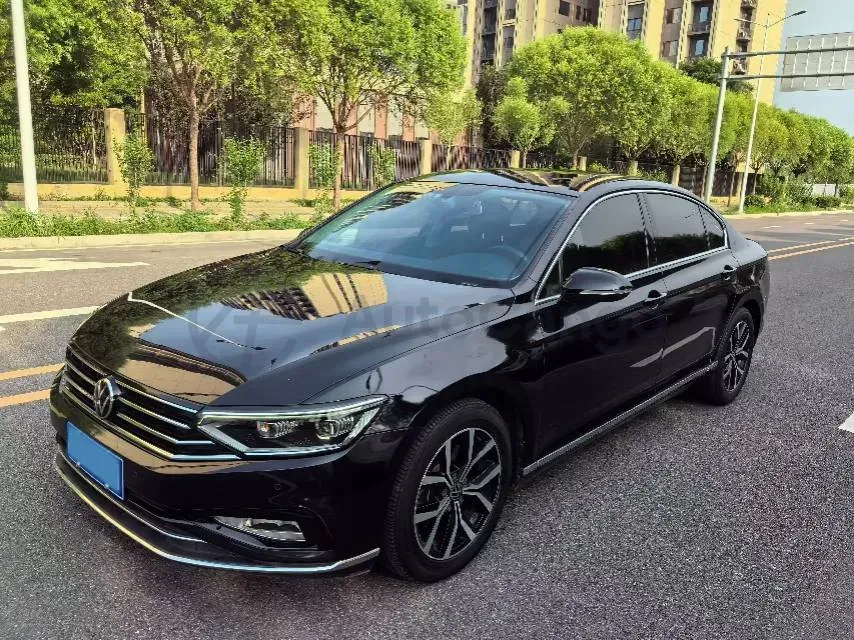 2020 Volkswagen Magotan 2.0T 186HP L4 7DCT,autocango,china used car exporter,china ev exporter,chinese used car exporter,chinese used ev exporter