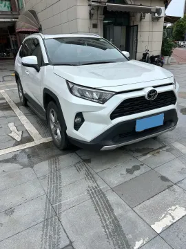 2022 Toyota RAV4 2.0L 171HP L4 CVT,autocango,china used car exporter,china ev exporter,chinese used car exporter,chinese used ev exporter