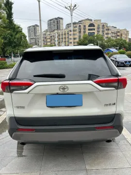 2022 Toyota RAV4 2.0L 171HP L4 CVT